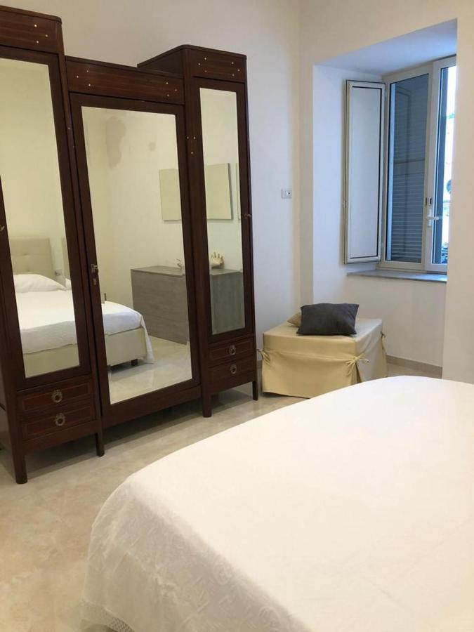 Annie'S Riviera Apartment Naples Luaran gambar