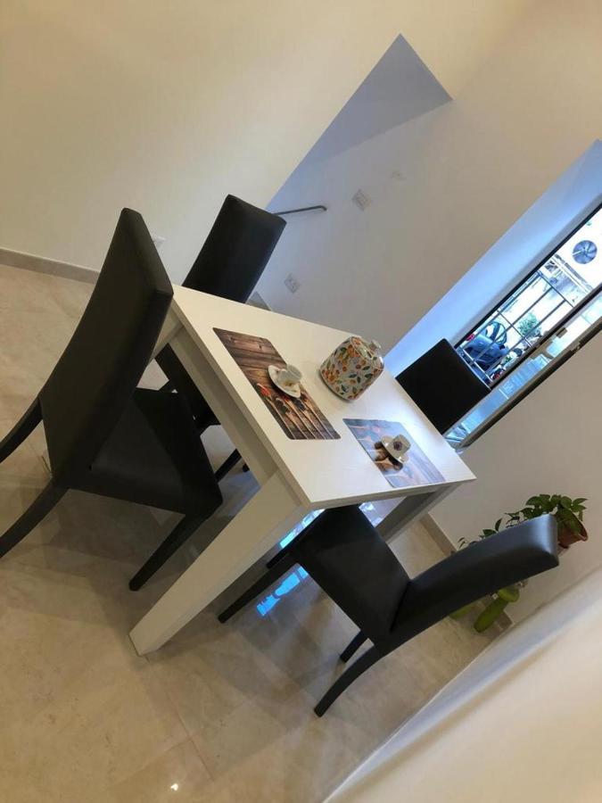 Annie'S Riviera Apartment Naples Luaran gambar
