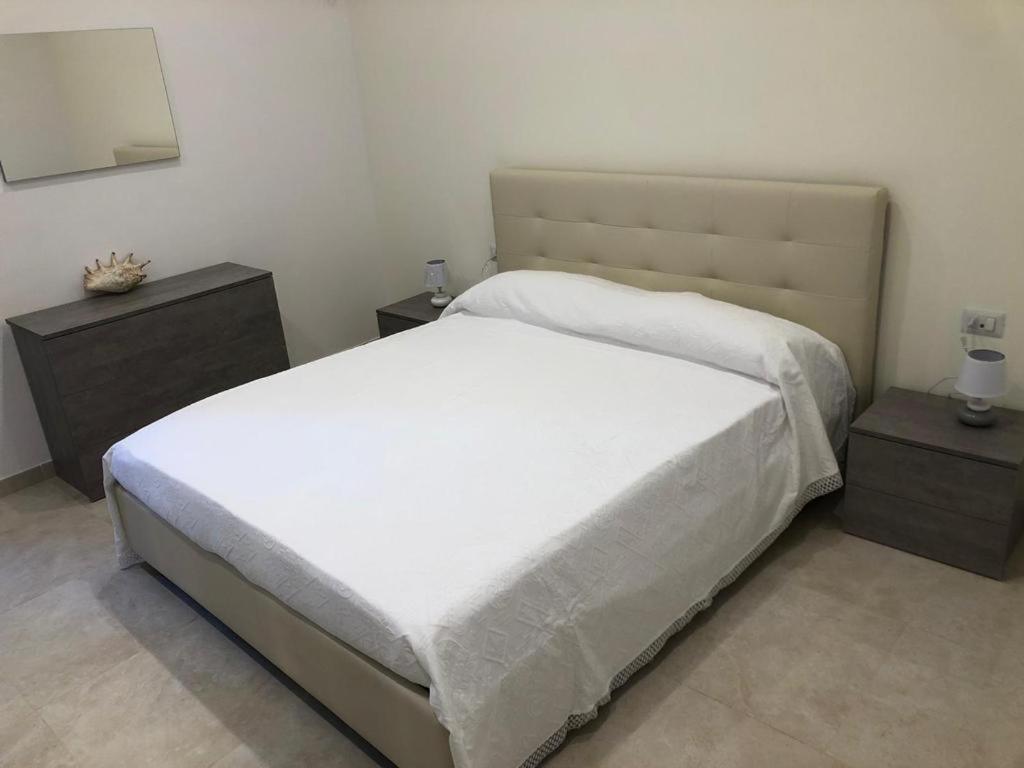 Annie'S Riviera Apartment Naples Luaran gambar